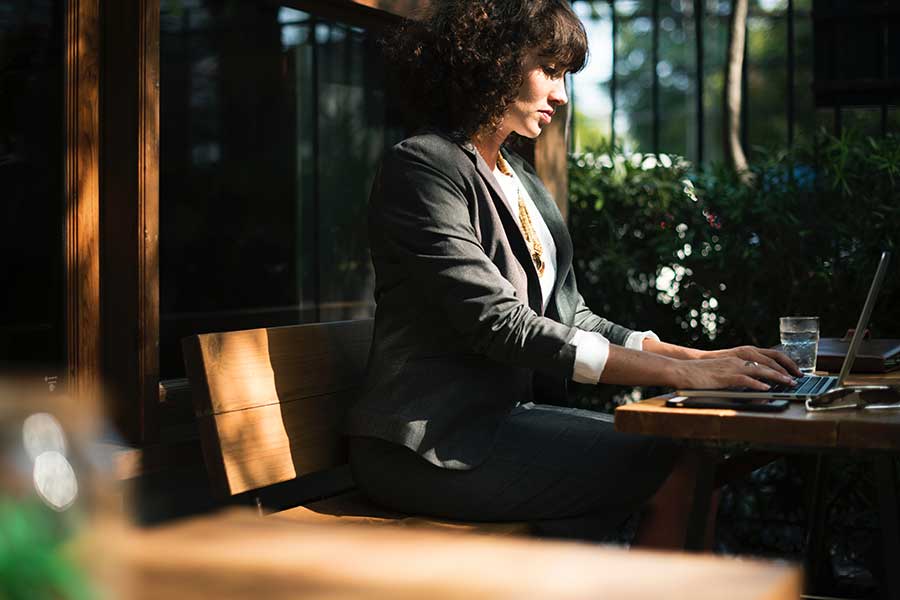 pexels-woman-working